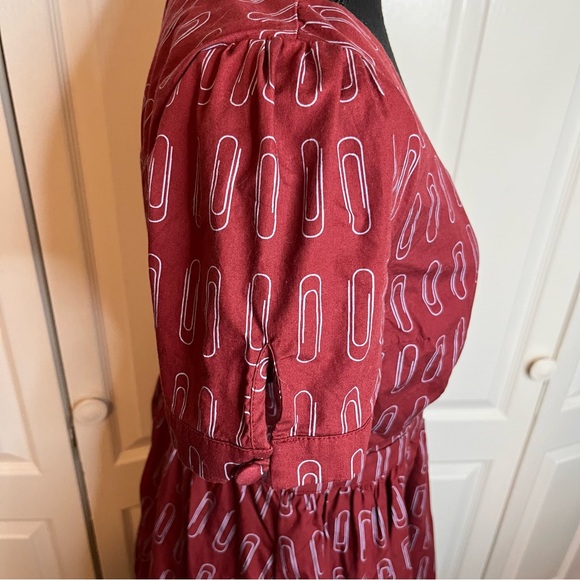 Modcloth What's the Scoop A-Line Dress Paper Clip Sz M Short Sleeve Cotton Zip - Picture 5 of 10